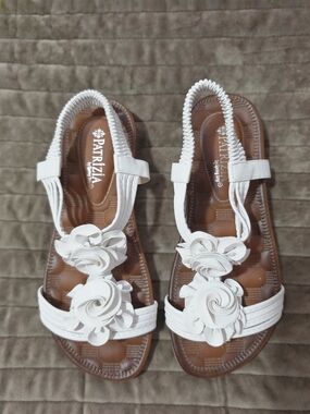Spring Step White Floral Slingback Sandals
